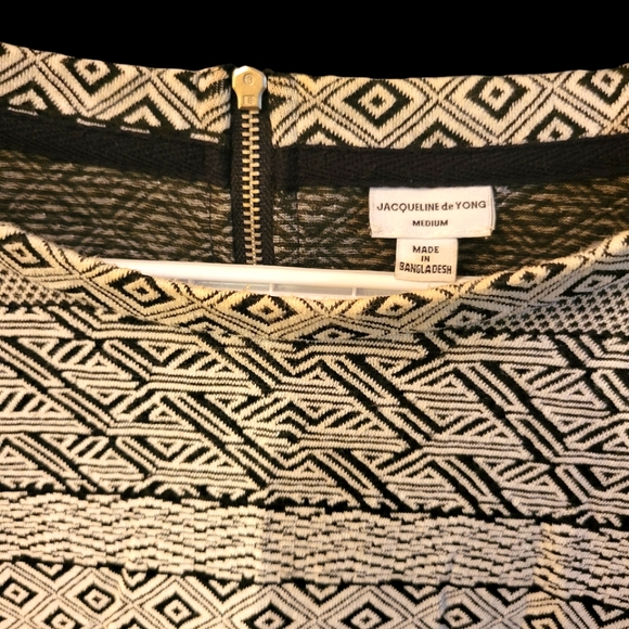 Jacqueline de Young Long Sleeve Dress Shirt - Picture 2 of 3